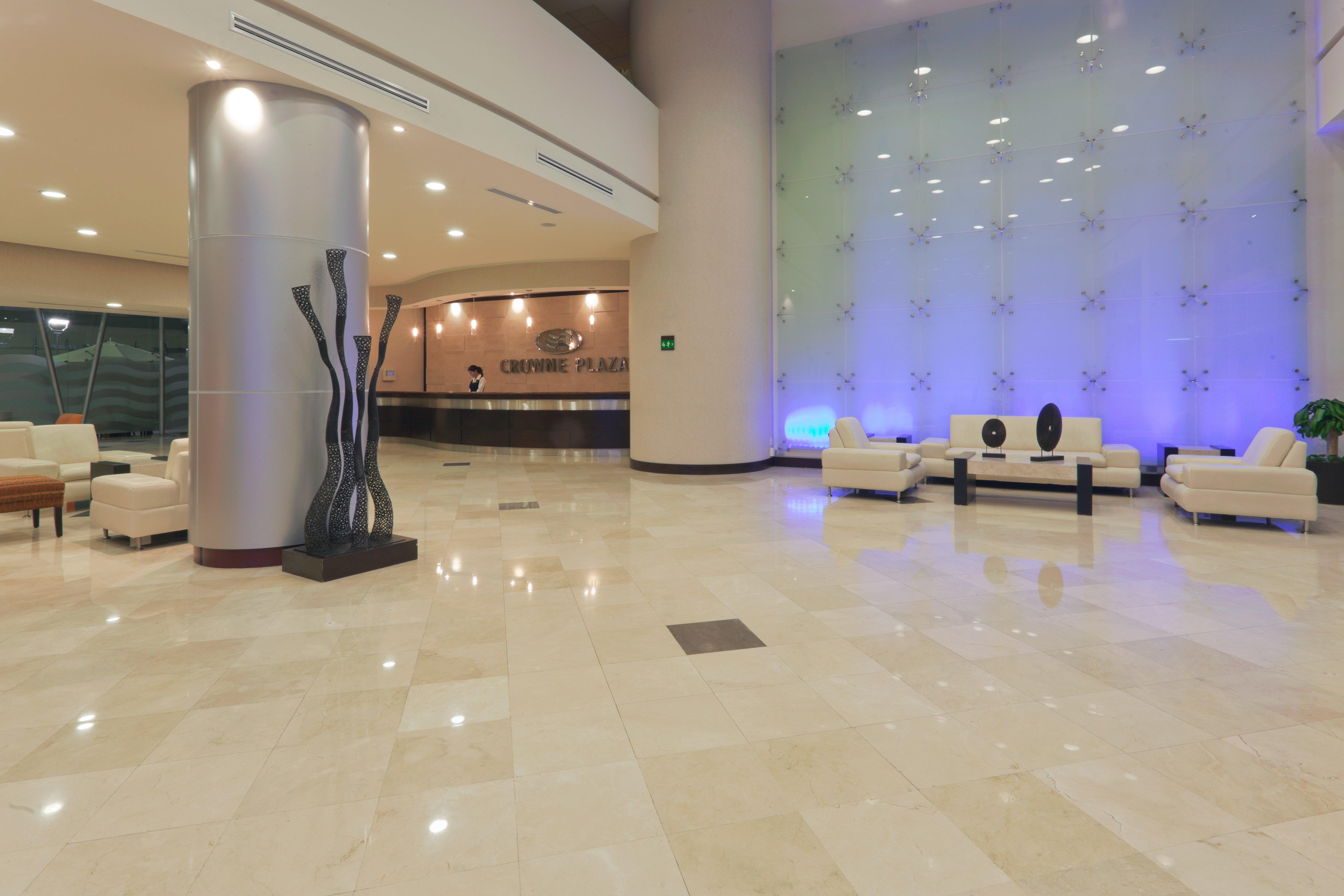 Hotel Crowne Plaza Leon By Ihg Exterior foto