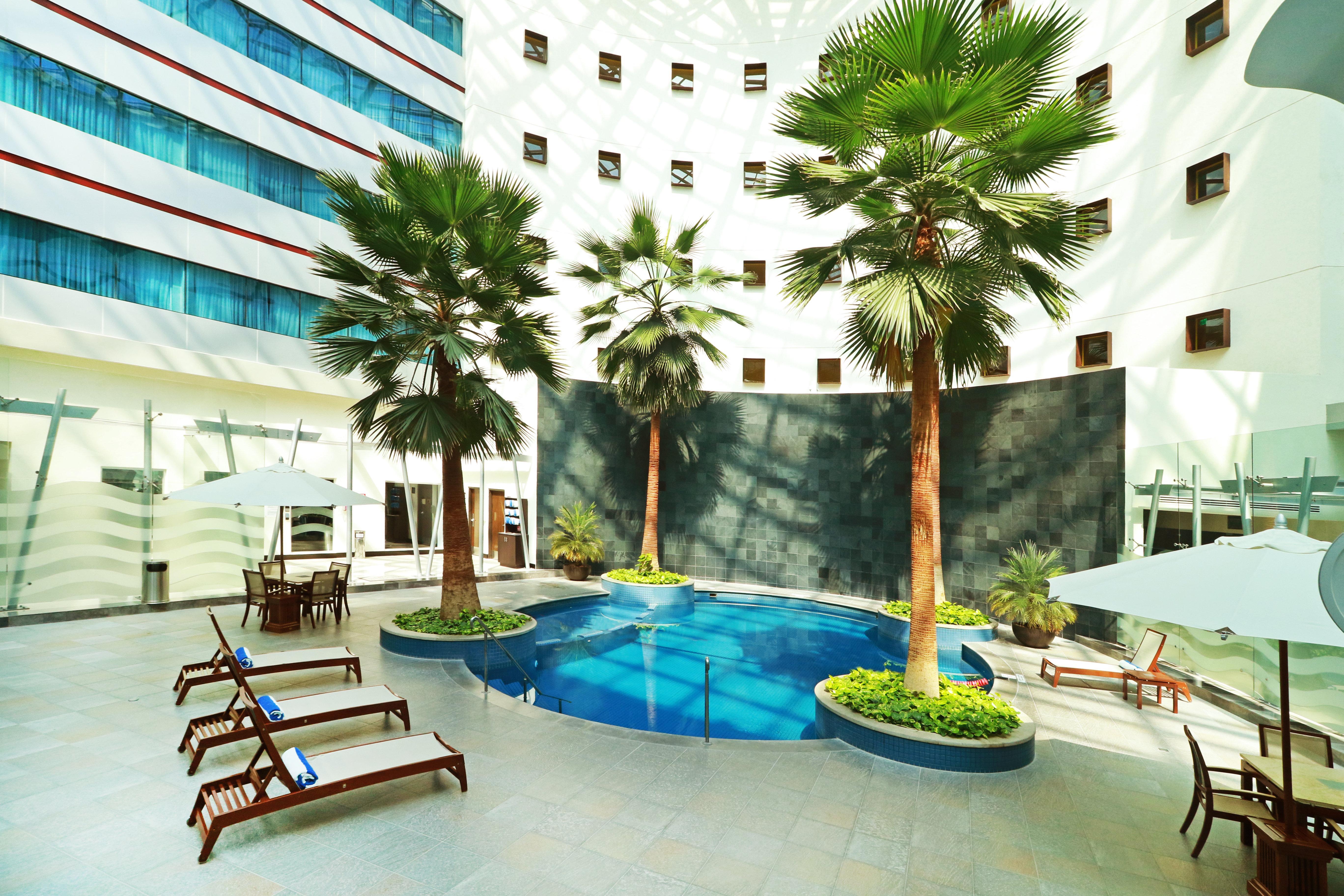 Hotel Crowne Plaza Leon By Ihg Exterior foto