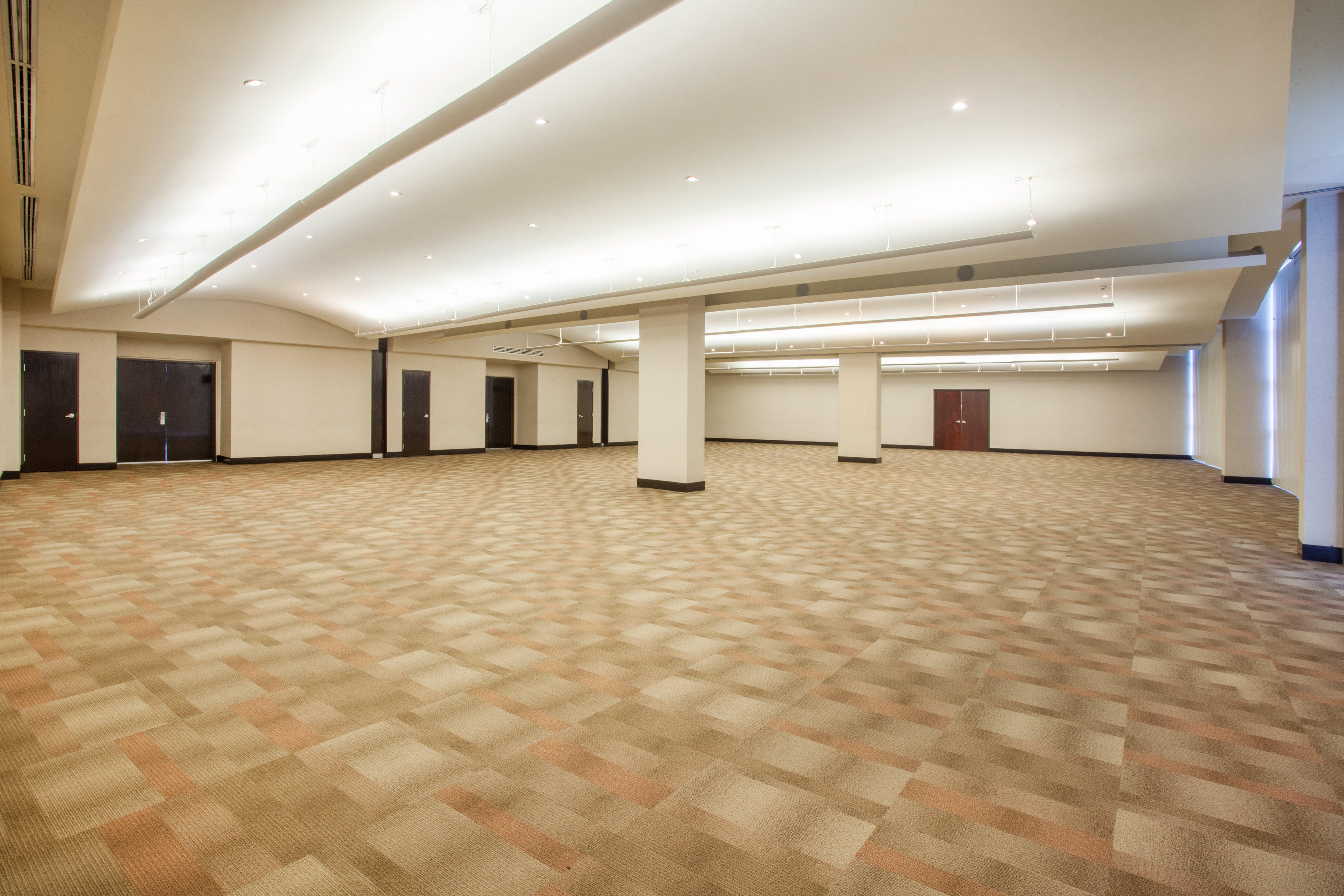 Hotel Crowne Plaza Leon By Ihg Exterior foto