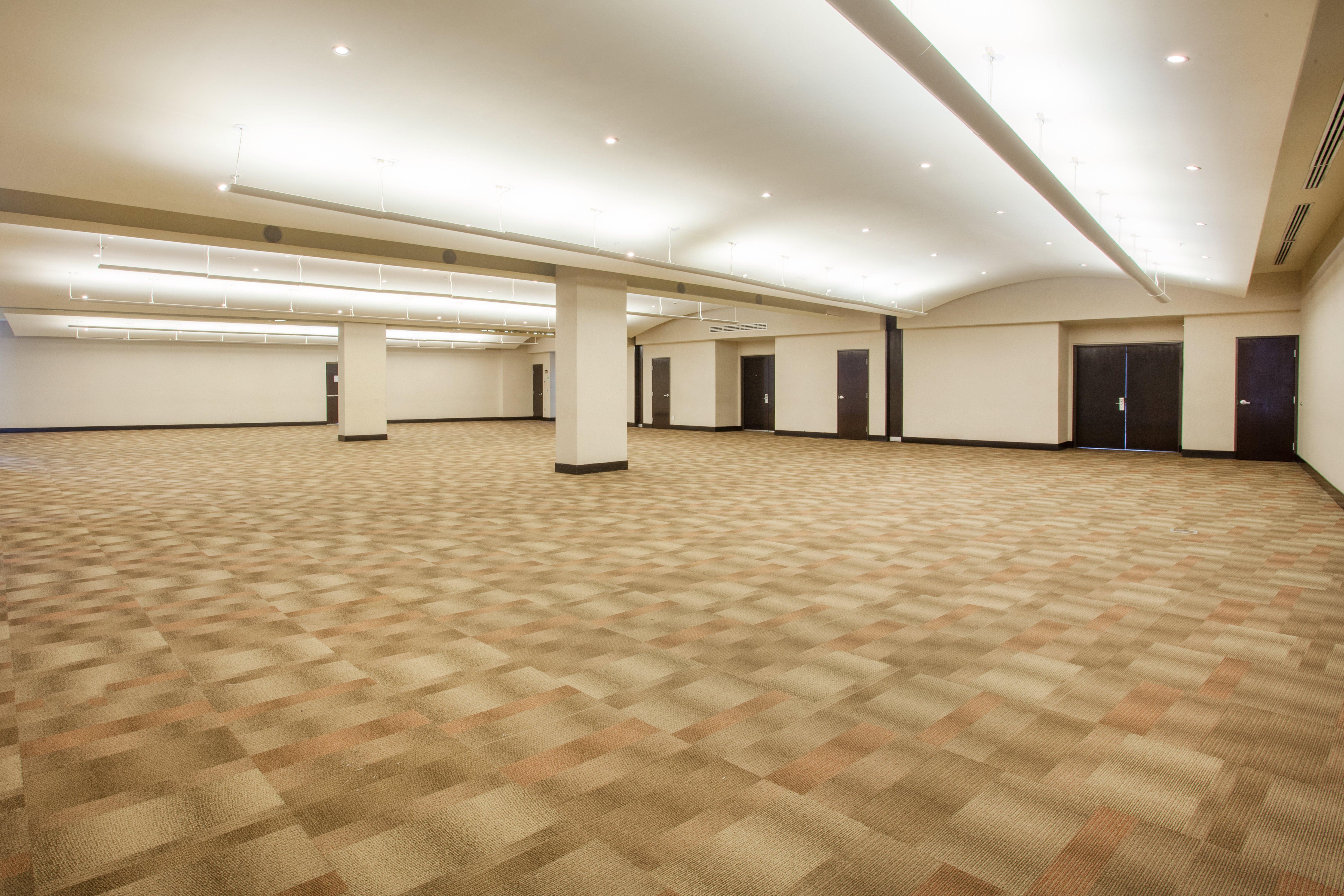 Hotel Crowne Plaza Leon By Ihg Exterior foto